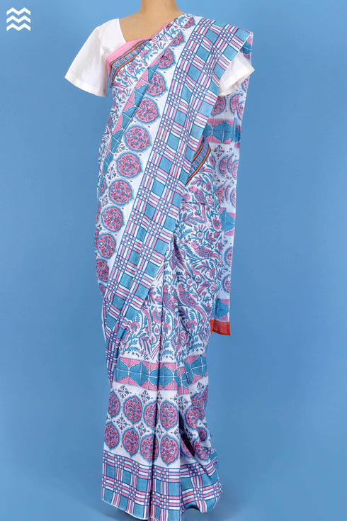 Mulmul Cotton Saree With Fall In Floral Block Print